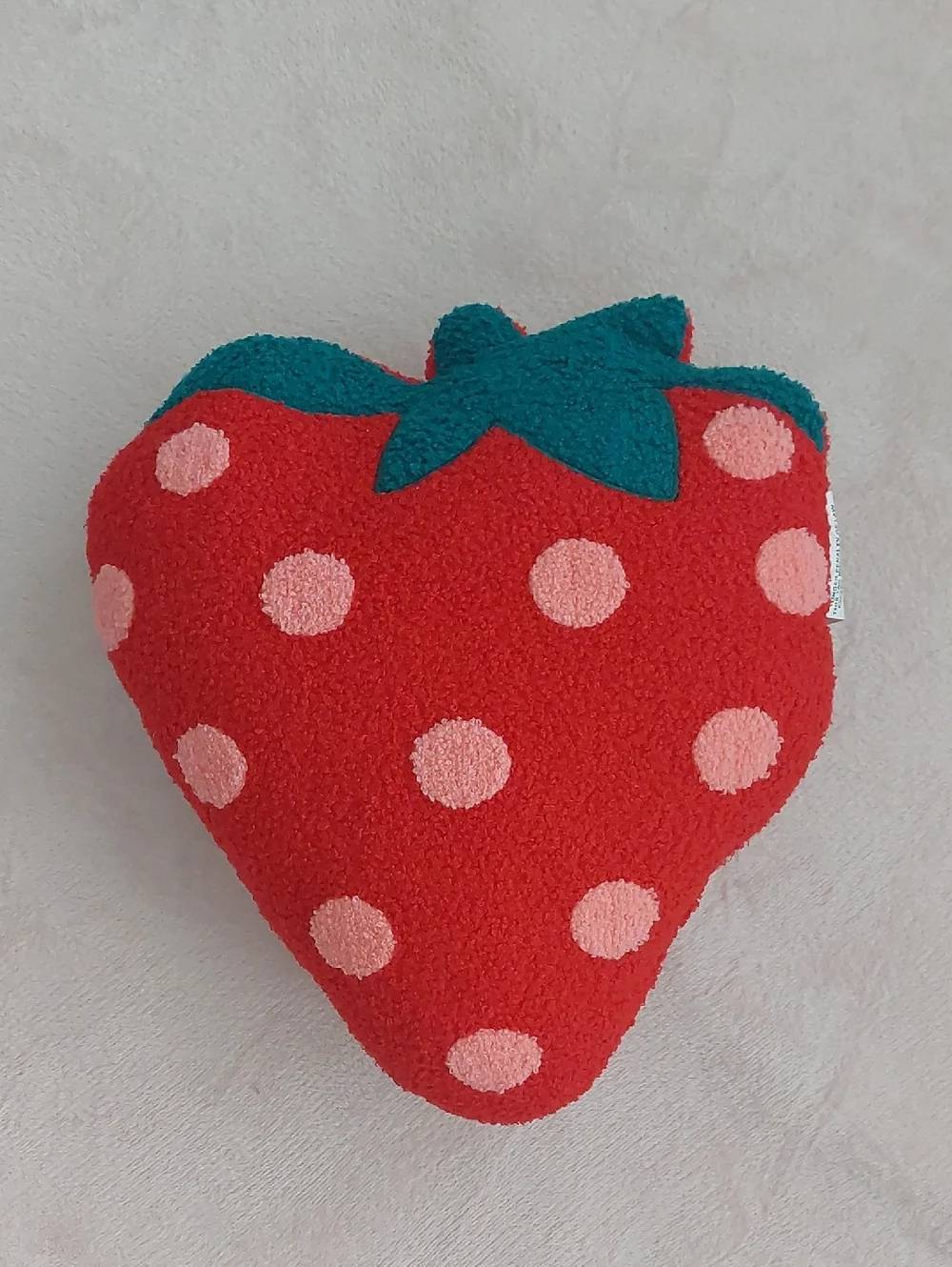 Decorative Strawberry Shaped Throw Plush Pillow NWT